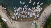 Trofeo Optimist Italia Kinder Joy of Moving 2026 a Malcesine, prima giornata di regate
